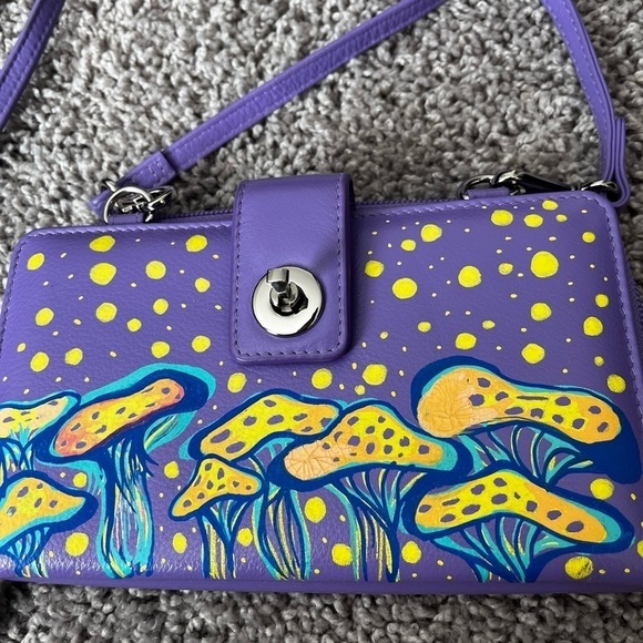 Hand painted mushroom purse fairycore mini genuine leather purple and yellow - Picture 2 of 6